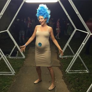 DIY halloween pregnant costumes